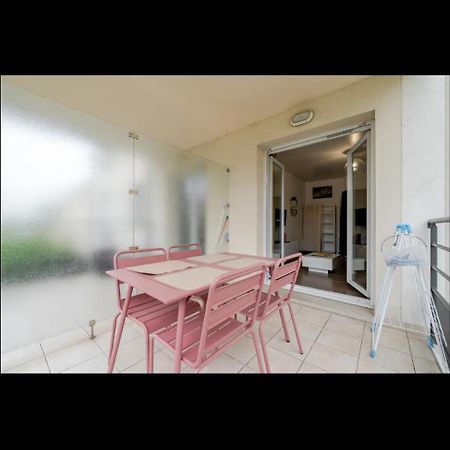 Proche Disney Et Paris - Studio Terrasse Et Parking Prive 몽테브랭 외부 사진