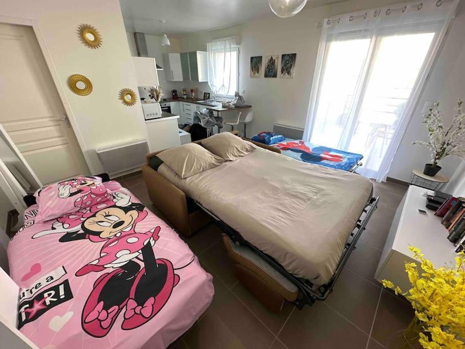 Proche Disney Et Paris - Studio Terrasse Et Parking Prive 몽테브랭 외부 사진